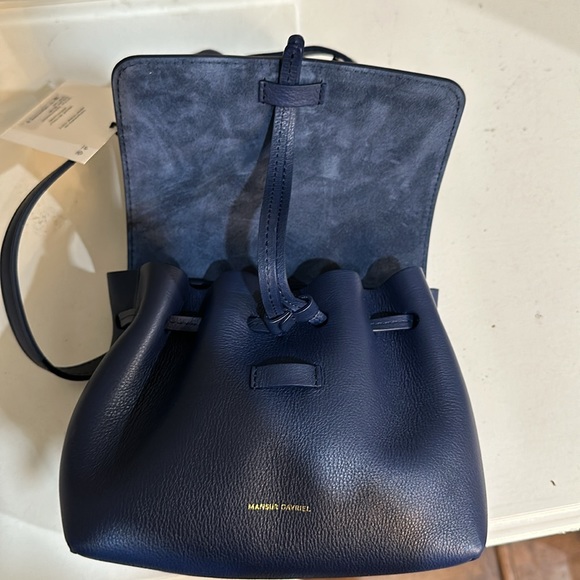 NWT - Mansur Gabriel crossbody mini soft lady bag - Navy - Picture 6 of 9